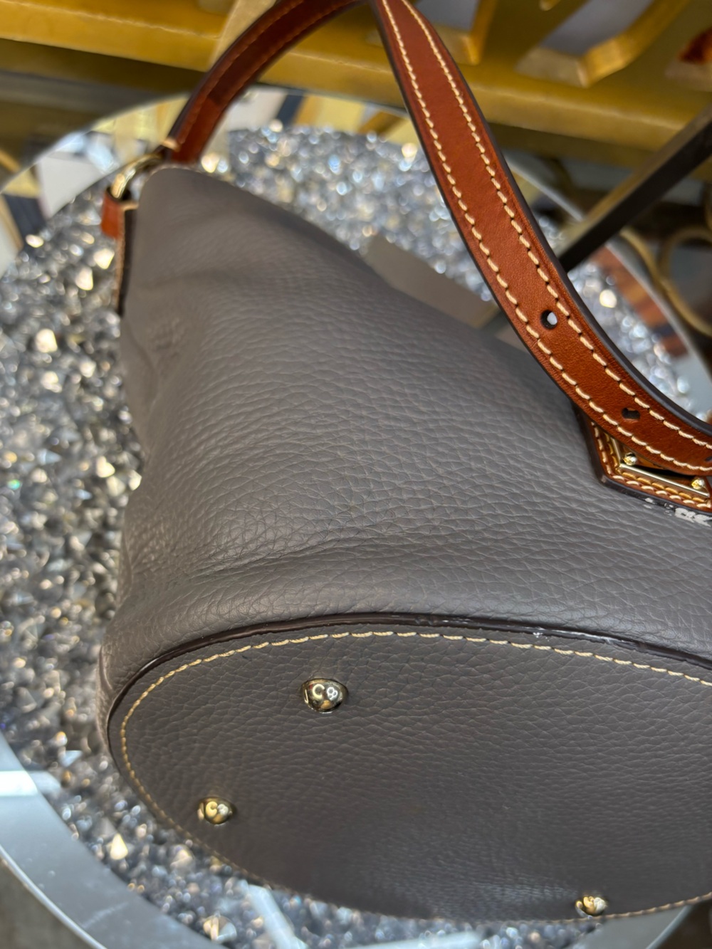 Dooney & Bourke Small Thea Convertible Feed Bag EUC - Picture 11 of 15